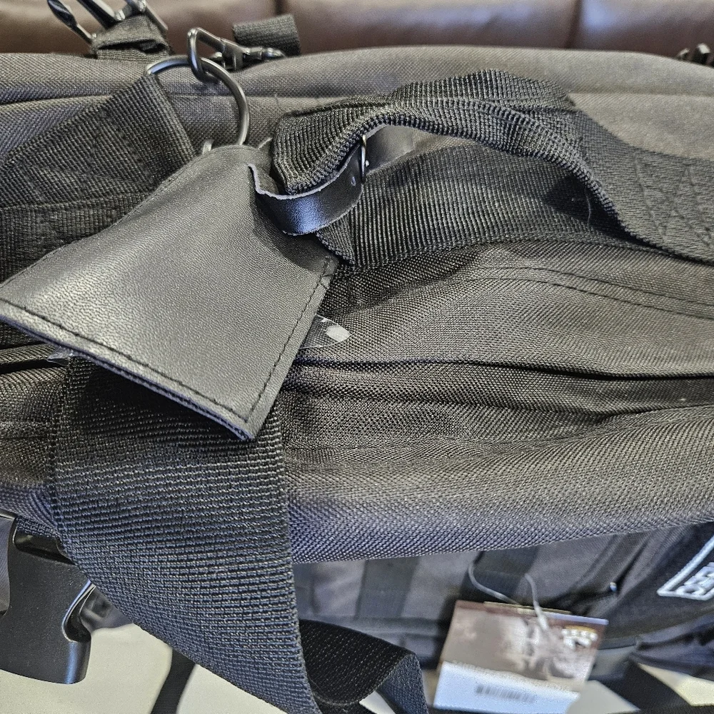 Sandpiper of California Black Military Mens Hiking Bugout Bag NEW - Picture 16 of 16